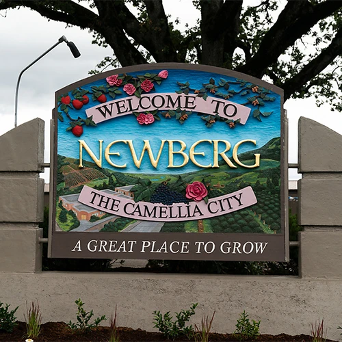 'Welcome to Newberg' sign