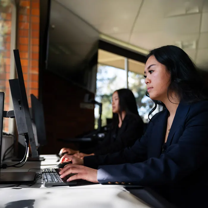 Students work in the computer lab