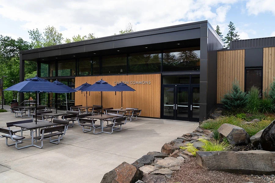 Canyon Commons exterior